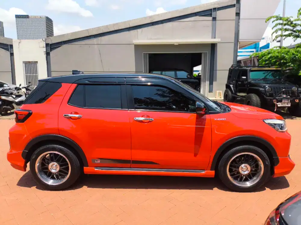TOYOTA RAIZE 1.0 At Turbo GR sport 2 TONE TSS 2022
