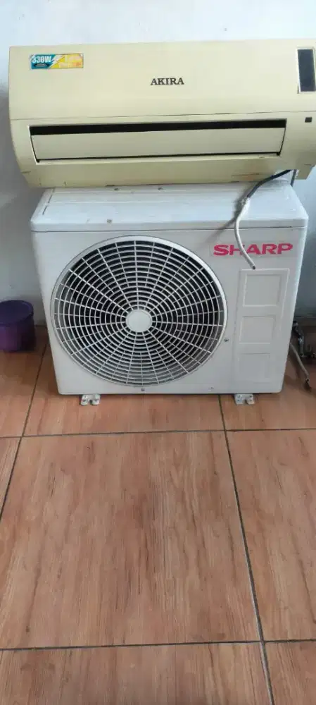 AC 1/2 pk sharp dan akari