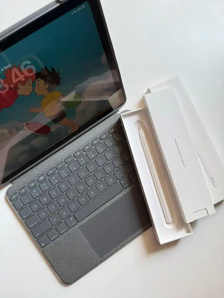 Apple iPad Air 4 2020 64GB WiFi iBox - Sky Blue, pencil, keyboard