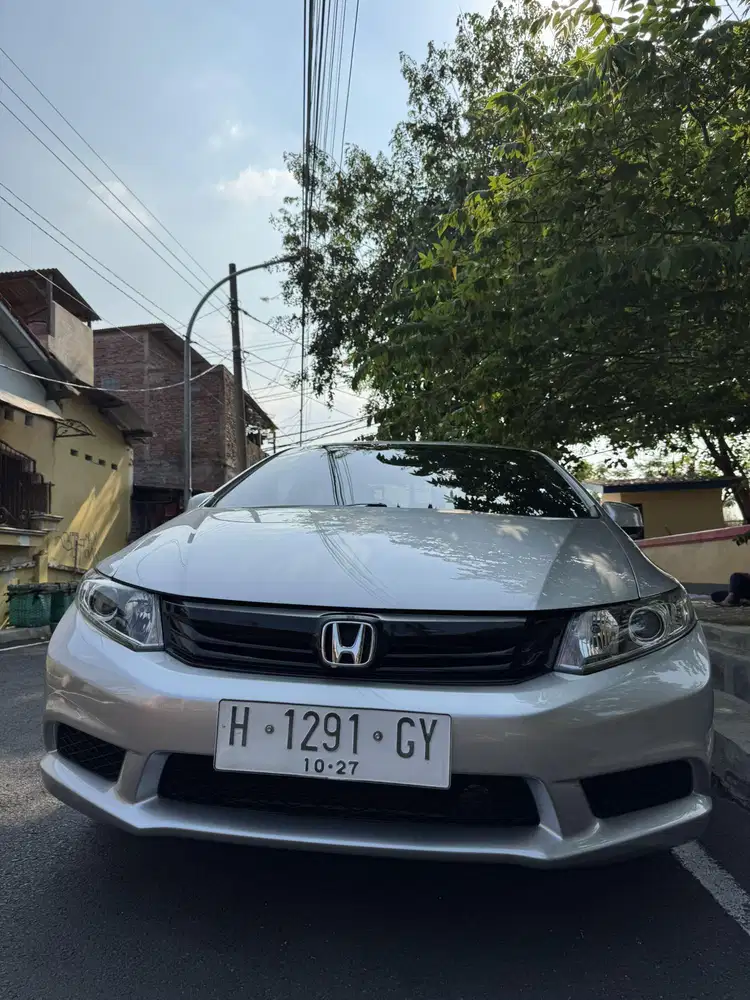 ANTIQ HONDA CIVIC FB 1.8 AUTOMATIC 2012 ABU2 METALIC