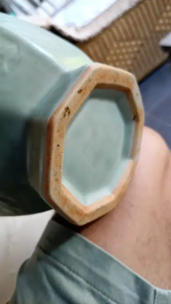 Celadon langka Lawas marking