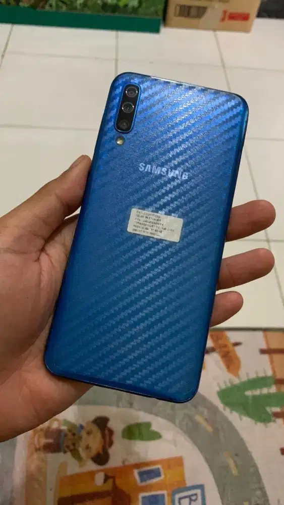 SAMSUNG GALAXY A50