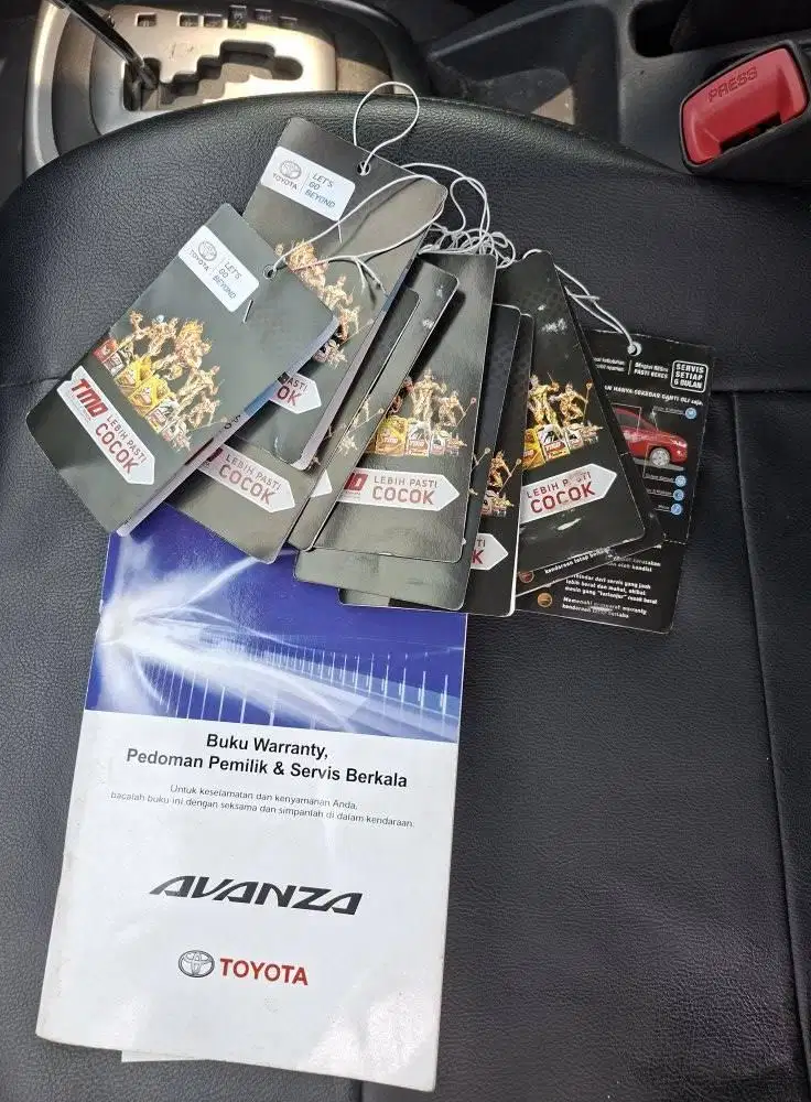 TOYOTA AVANZA VELOZ 1.5 AT MATIC AUTOMATIC 2021 PUTIH TER MURAH !!