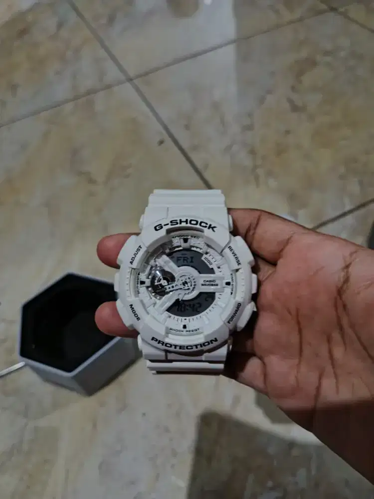 G-Shock GA110MW-7A White One Size Watch with Shock-Resistant and 200M