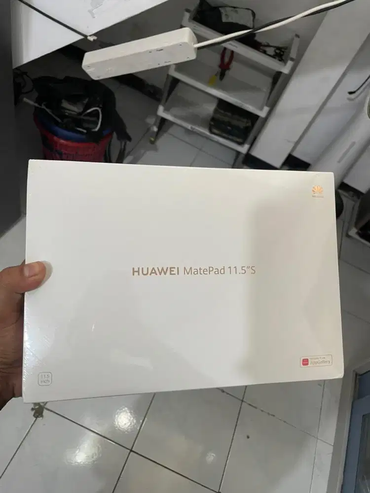 Huwaei Matepad 11.5s baru plus keyboard original
