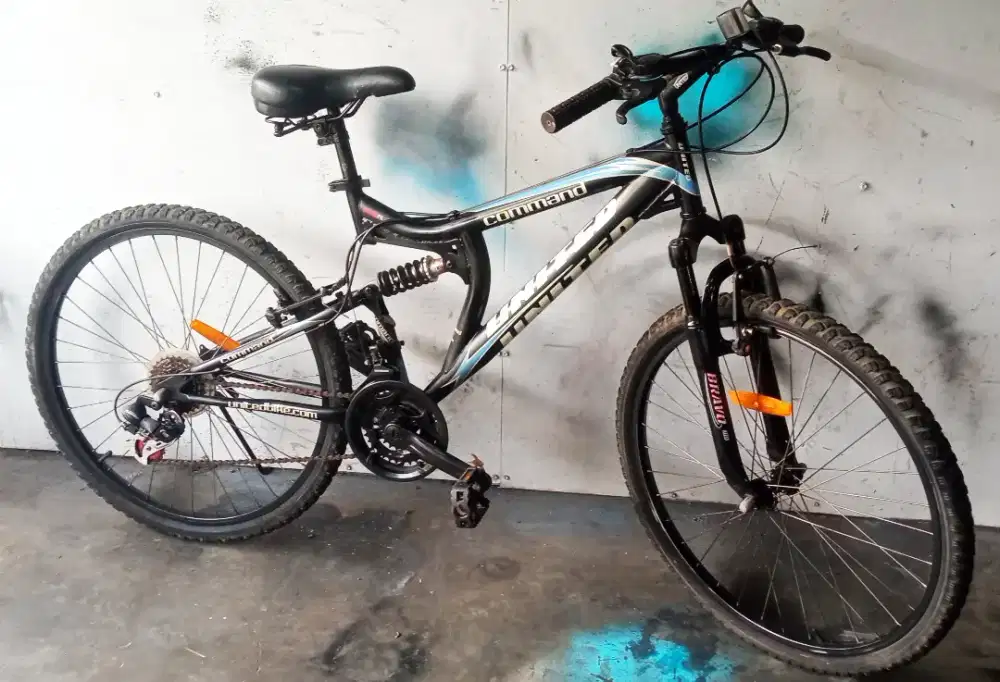 Mtb 26in united command xc3x7 shimano