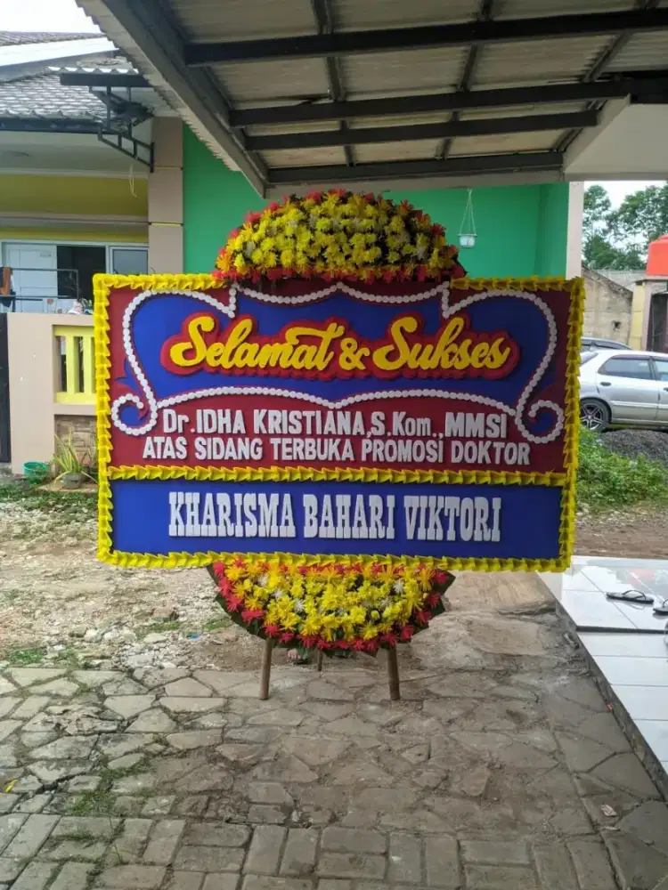Karangan bunga papan