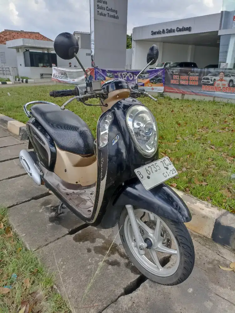 Honda Scoopy 2013 gress