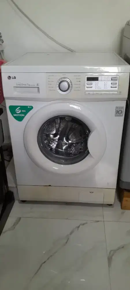 Mesin Cuci Front Loading LG 7kg