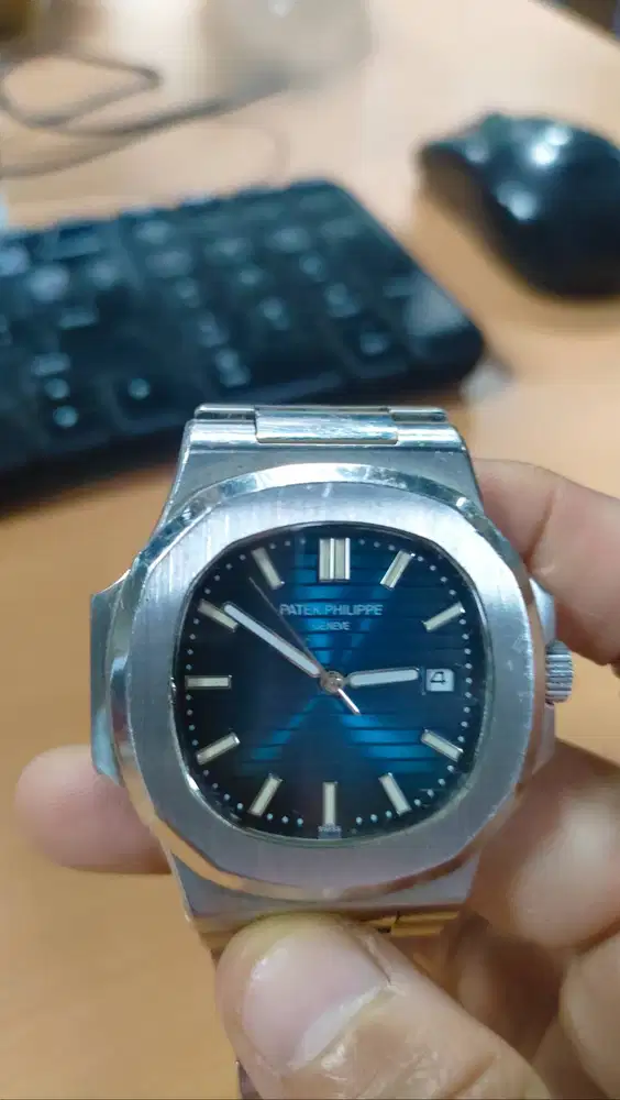 Patek Philippe Nautilus 5711( Blue)