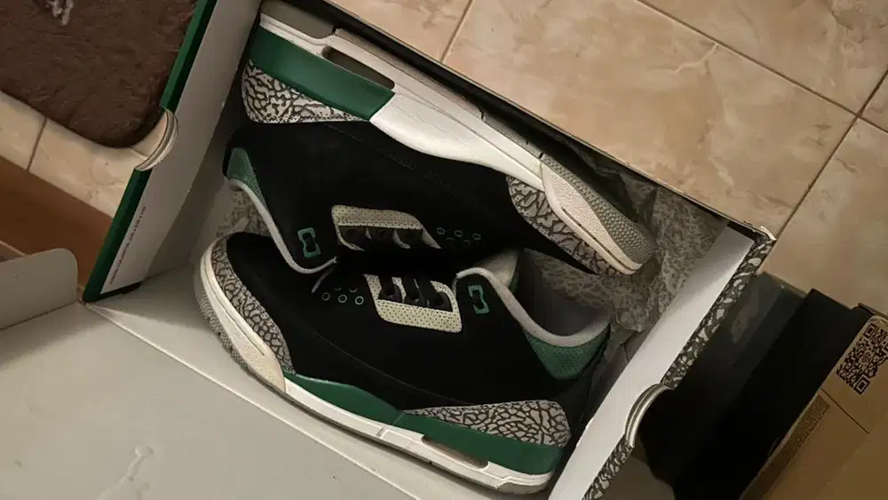Nike Air Jordan 3 Retro Pine Green. Original 100% legit
