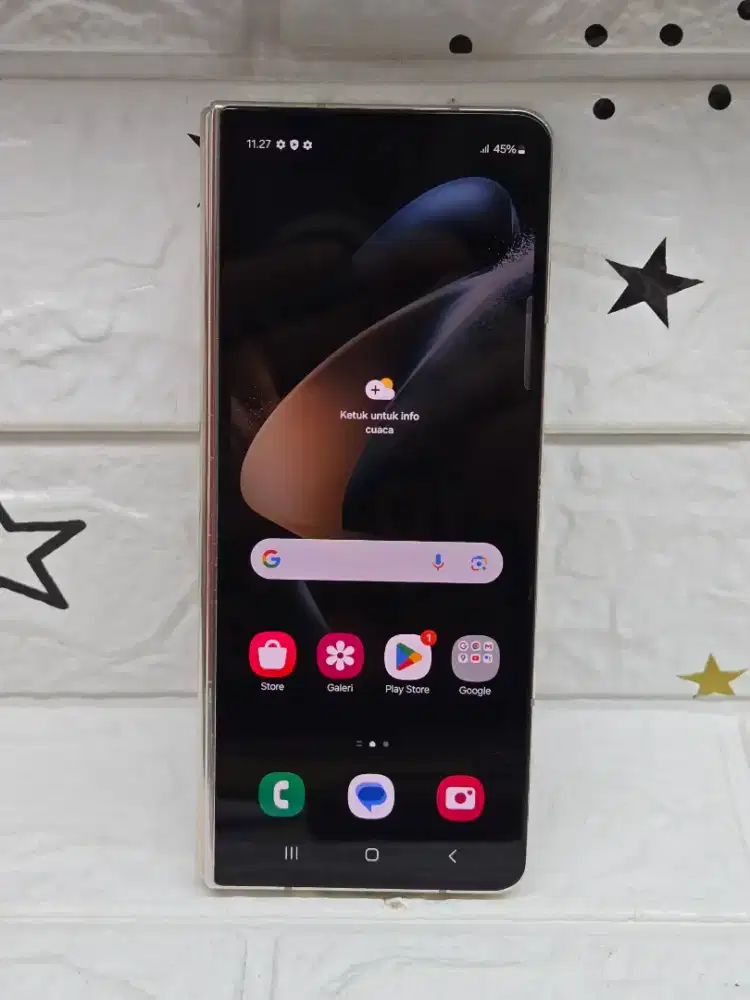 Samsung Fold 4 12/256 second