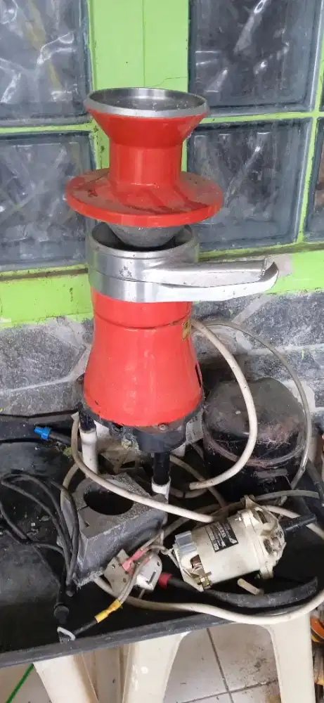 Alat pembuat Creamer susu