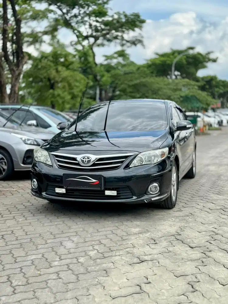 Mobil Rawatan Altis G 1.8 A/T matic hitam dp 5jt cash kredit civic