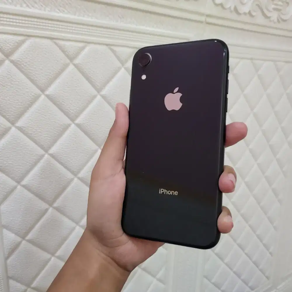 iPhone XR 64gb Unit Only Nominus