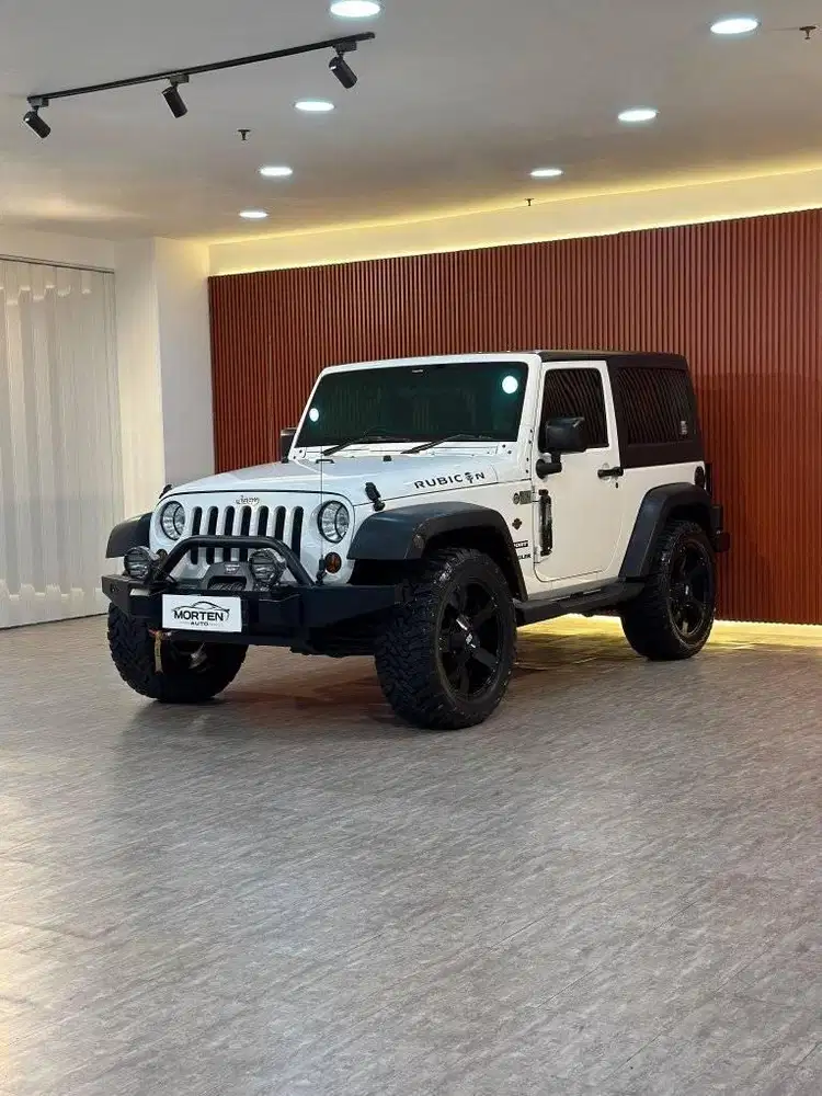 Jeep Wrangller JK Sport 3.6 Pentastar Short AT Tahun 2012