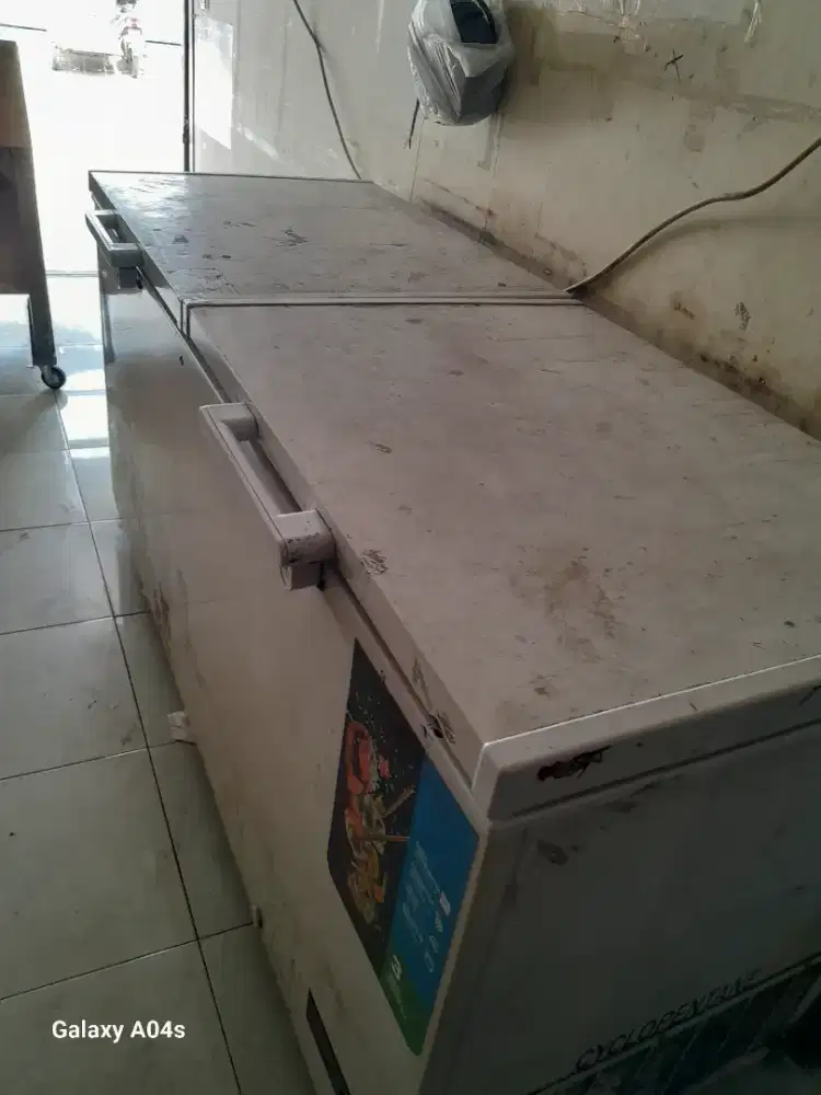 Dijual frezer seken