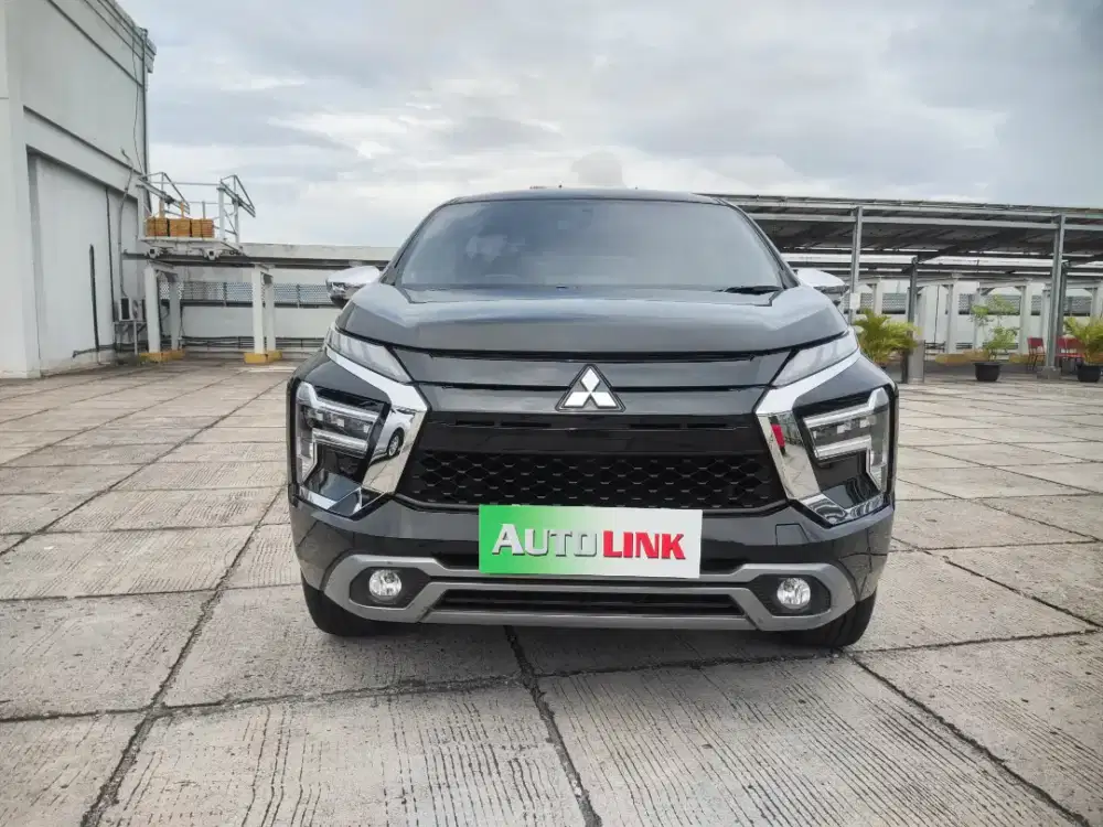 Xpander Ultimate 2022 matic 2021 Perorangan 2023 Tangan Pertama hitam