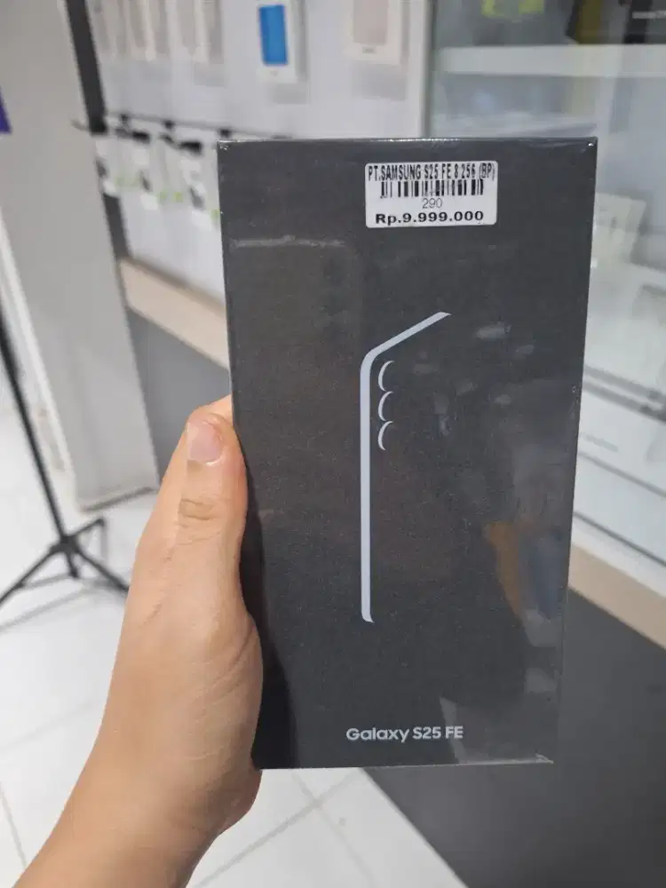 New Samsung Galaxy S25FE free Fit3