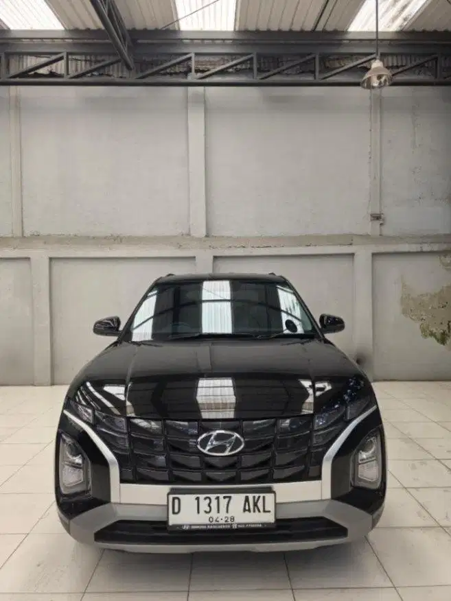 HYUNDAI CRETA 1.5 TREND AT MATIC 2023 HITAM ASTINA MOBIL