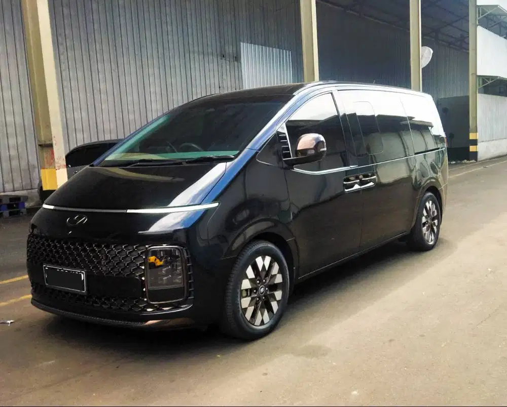 Hyundai Staria (2021)
