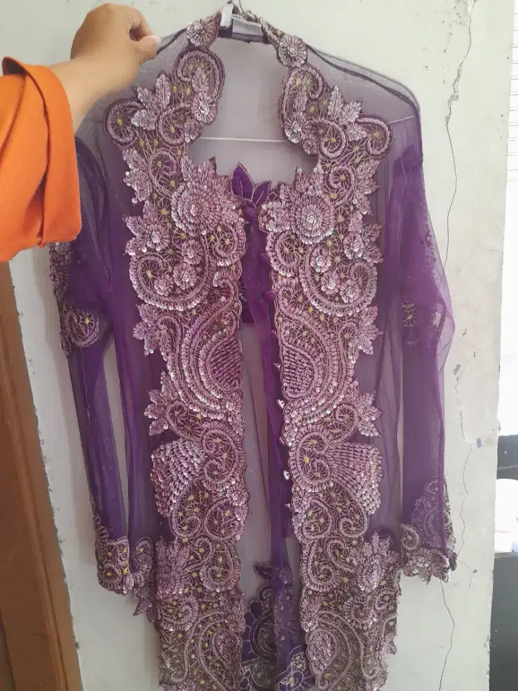 Preloved kebaya ammi payet creation