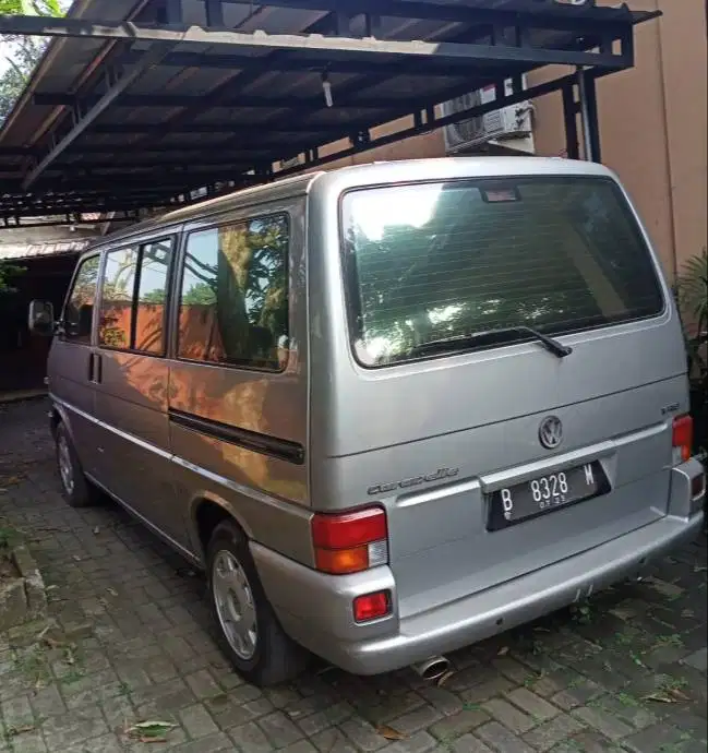 DIJUAL VOLKSWAGEN CARAVELLE VR6 LWB