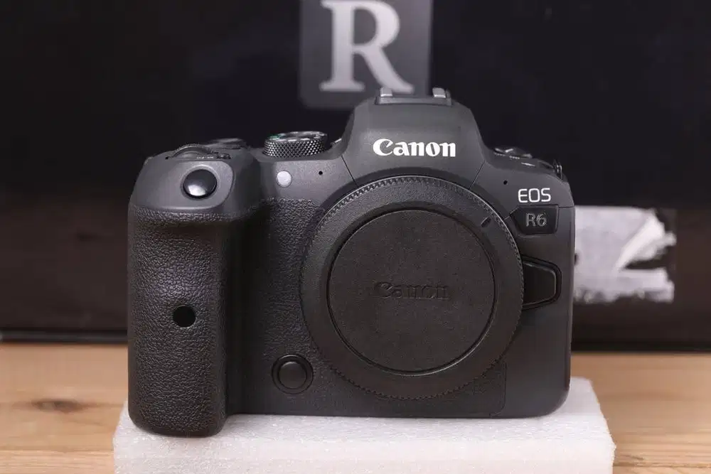 CANON EOS R6 Body Only