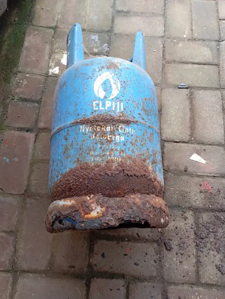 Tabung gas 12 kg Biru