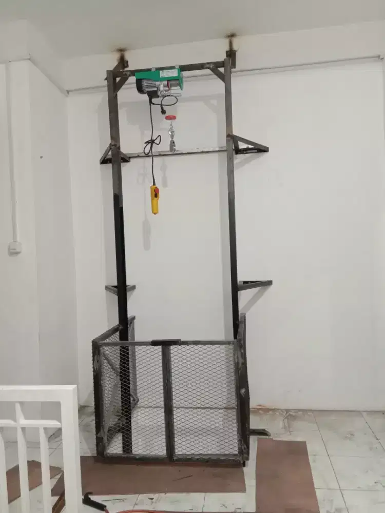 Lift barang,mesin pintu remot,hand forklift,troly