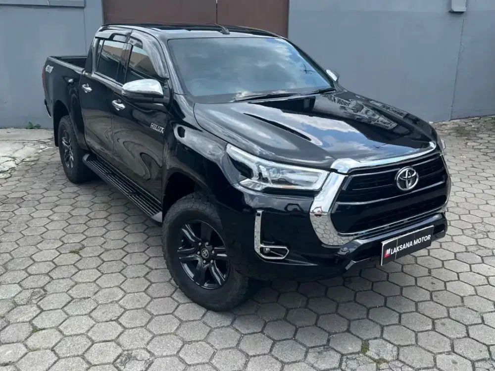 Toyota hilux V automatic 2020