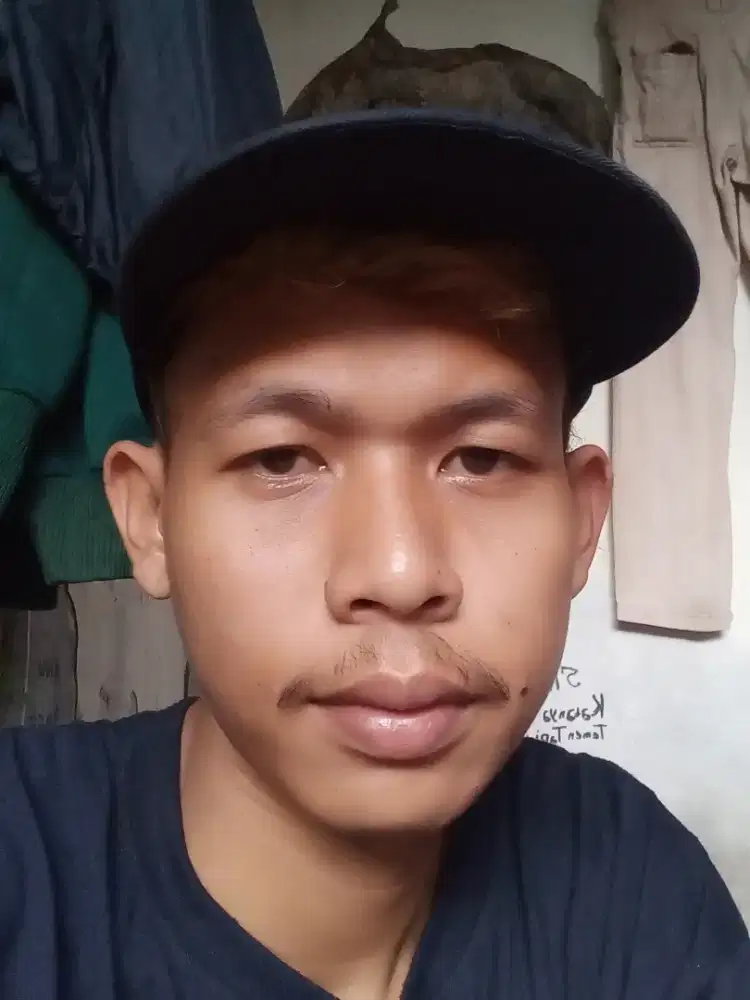 Cari pekerjaan butuh banget cuma ada ktp