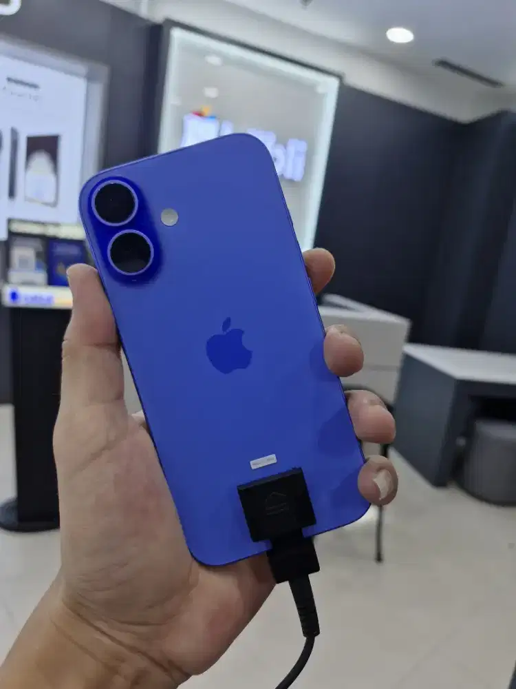 Iphone 16 128 garansi resmi