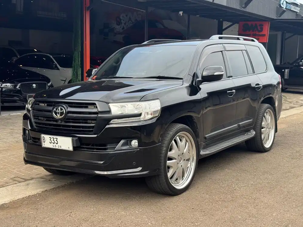 [Termurah!] Toyota Land Cruiser 2009 Facelift VXR 2018 Diesel LC