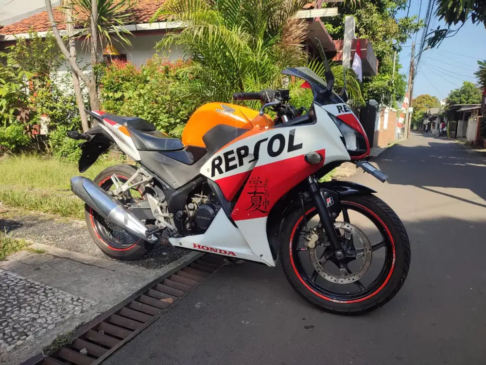 CBR K45 TAHUN 2015 REPSOL