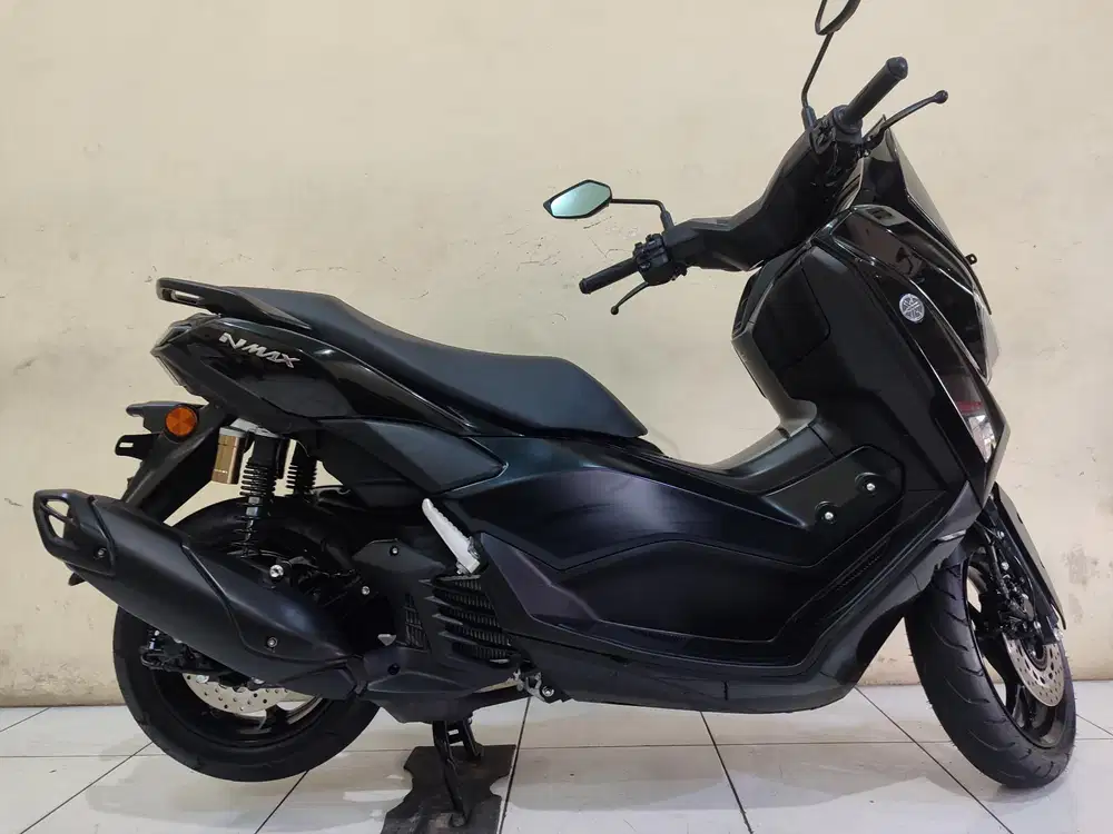 Nmax neo S 2025 LIKE NEW mulus terawat siap pakai...