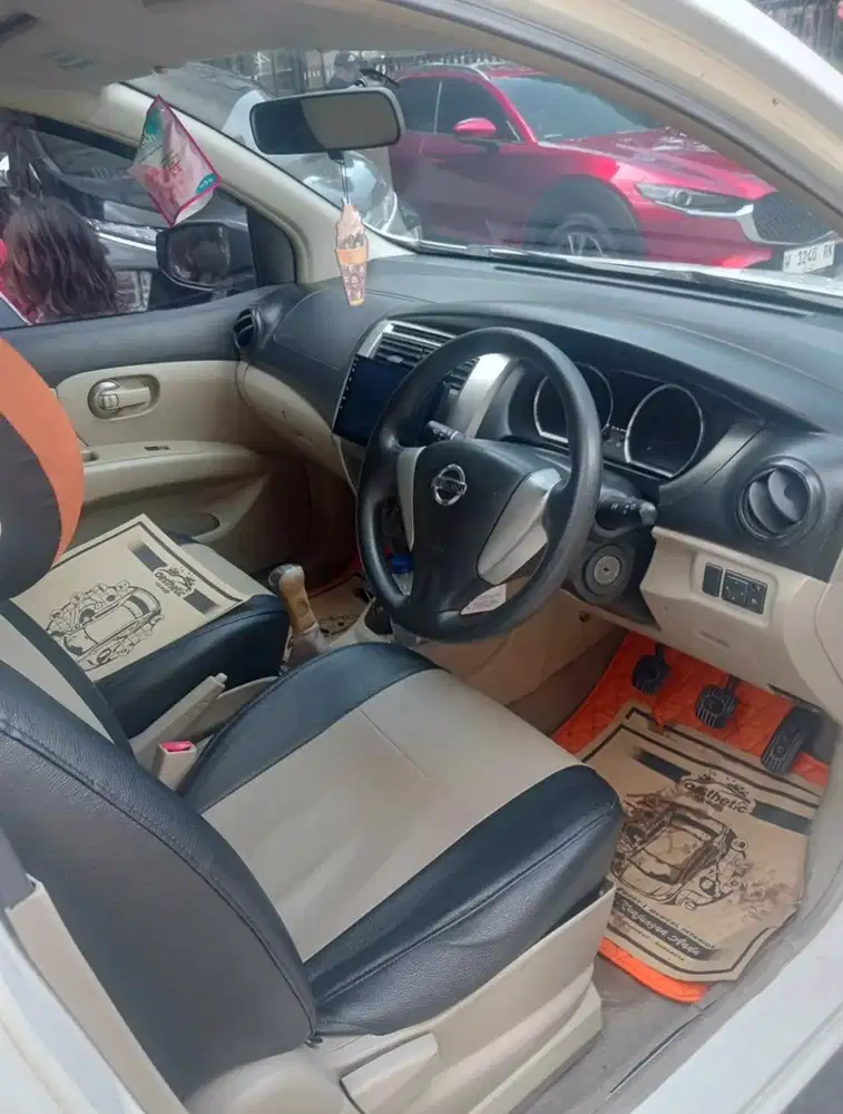 Grand livina L11 SV 2014