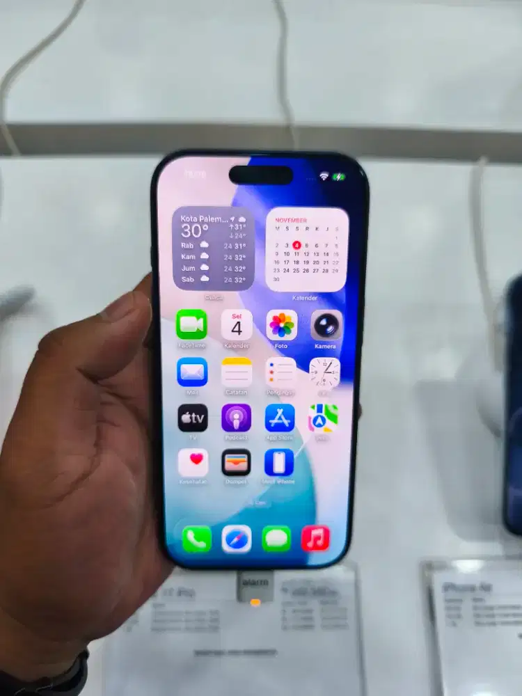 KREDIT HP IPHONE 17 PRO SEGAMPANG ITU HANYA DI HOME KREDIT BUNGA 0%