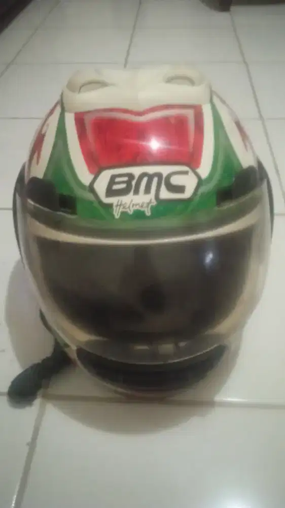 Helm BMC bekas jual murah