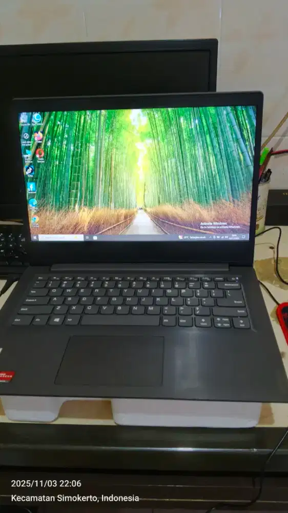 Jual Latop merk LENOVO.V 14- ADA