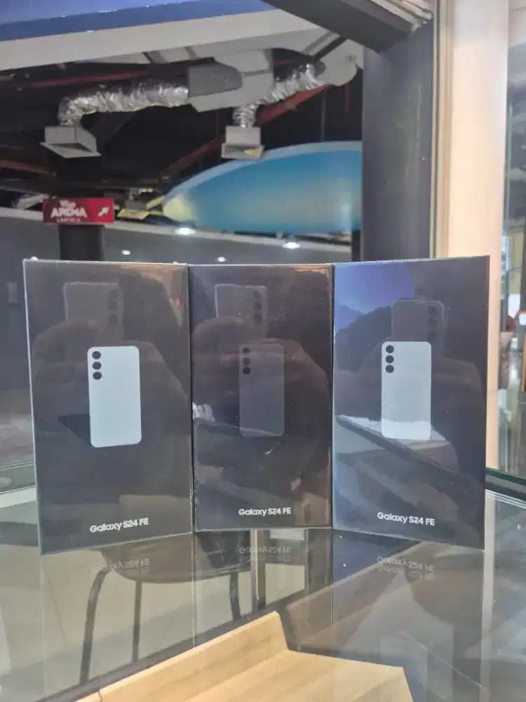 SAMSUNG S24 FE 8/256 GB