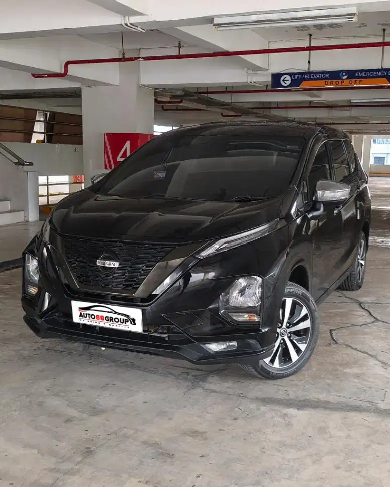 NISSAN LIVINA (HITAM) TYPE VL 1.5 A/T (2022)