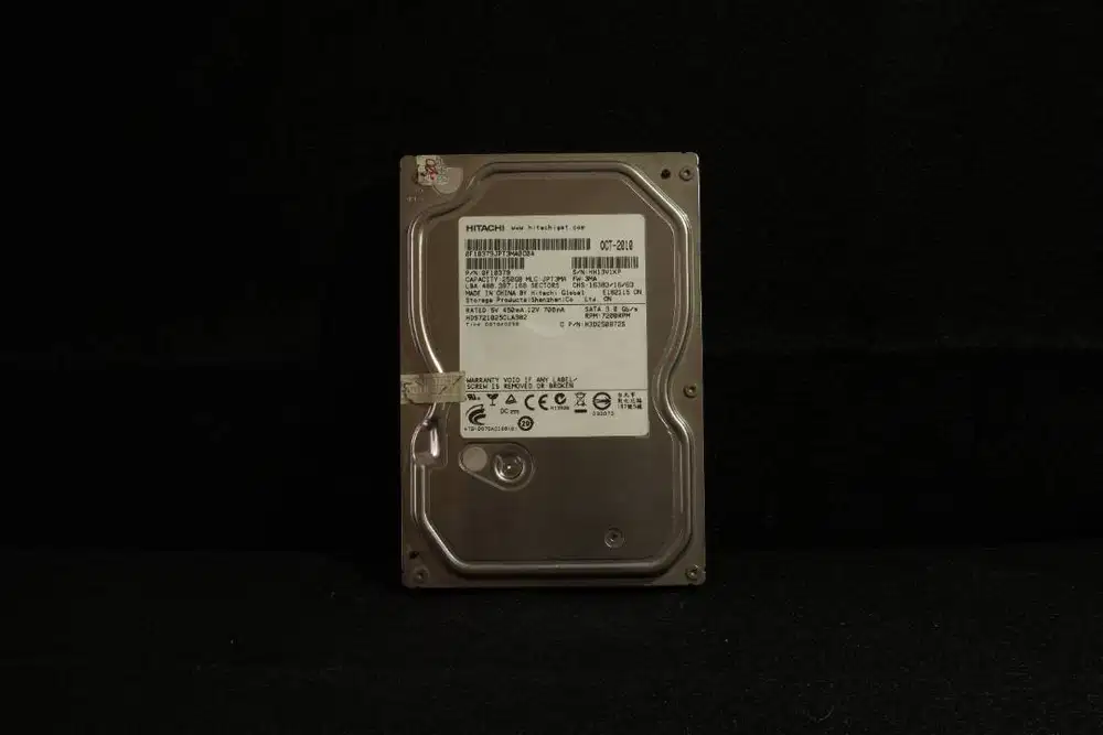 Harddisk Hitachi HDS721025CLA382 250GB 7200RPM SATA 3.0Gb/s