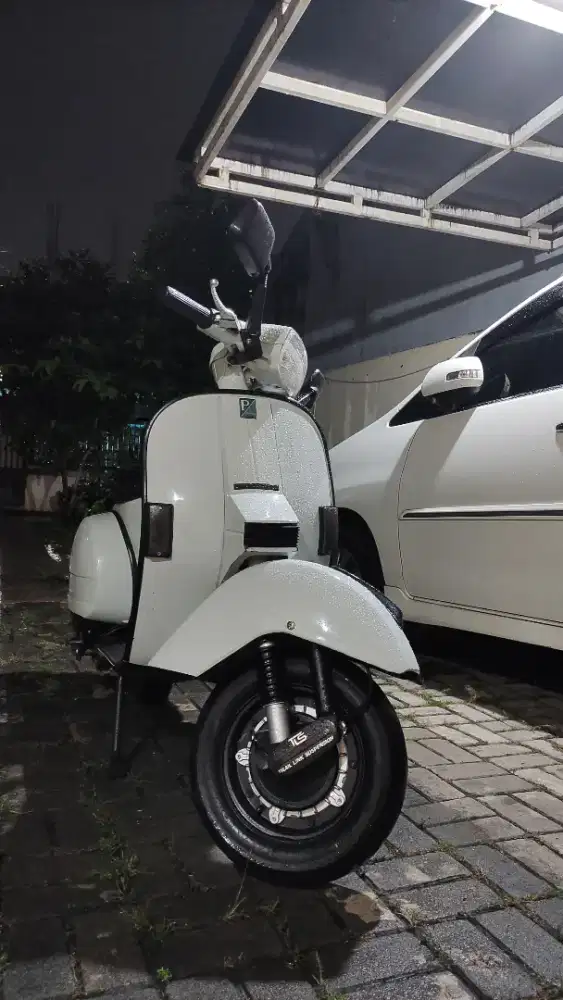 Vespa px 150 exclusive 1