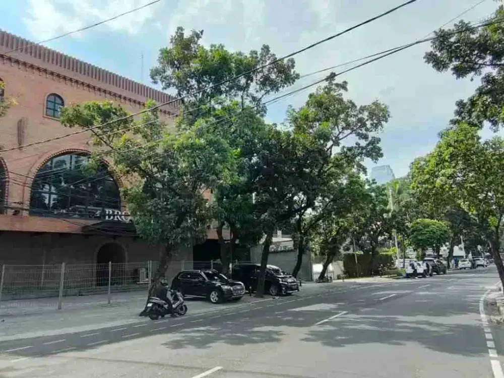 Dijual Cepat Gedung Di Pinggir Jalan Gunawarman Jaksel