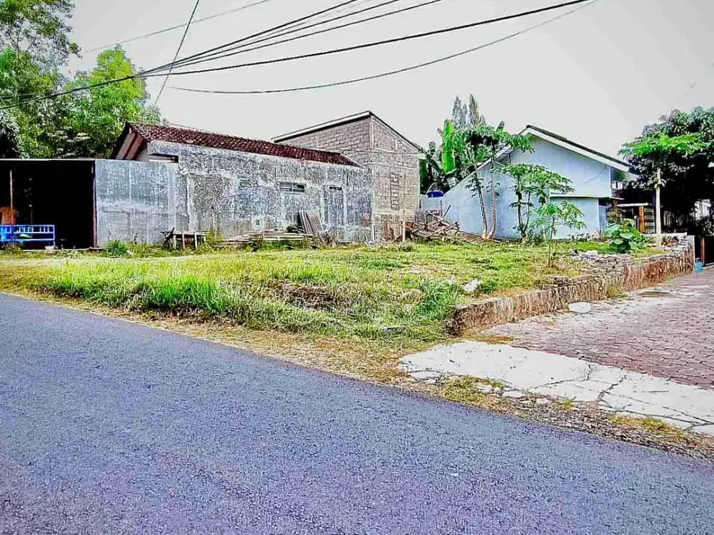 20 Menit Ke Malioboro, Tanah Dijual, Tepi Aspal Lebar & Ramai, Cocok U/ Usaha, Nyaman U/ Hunian