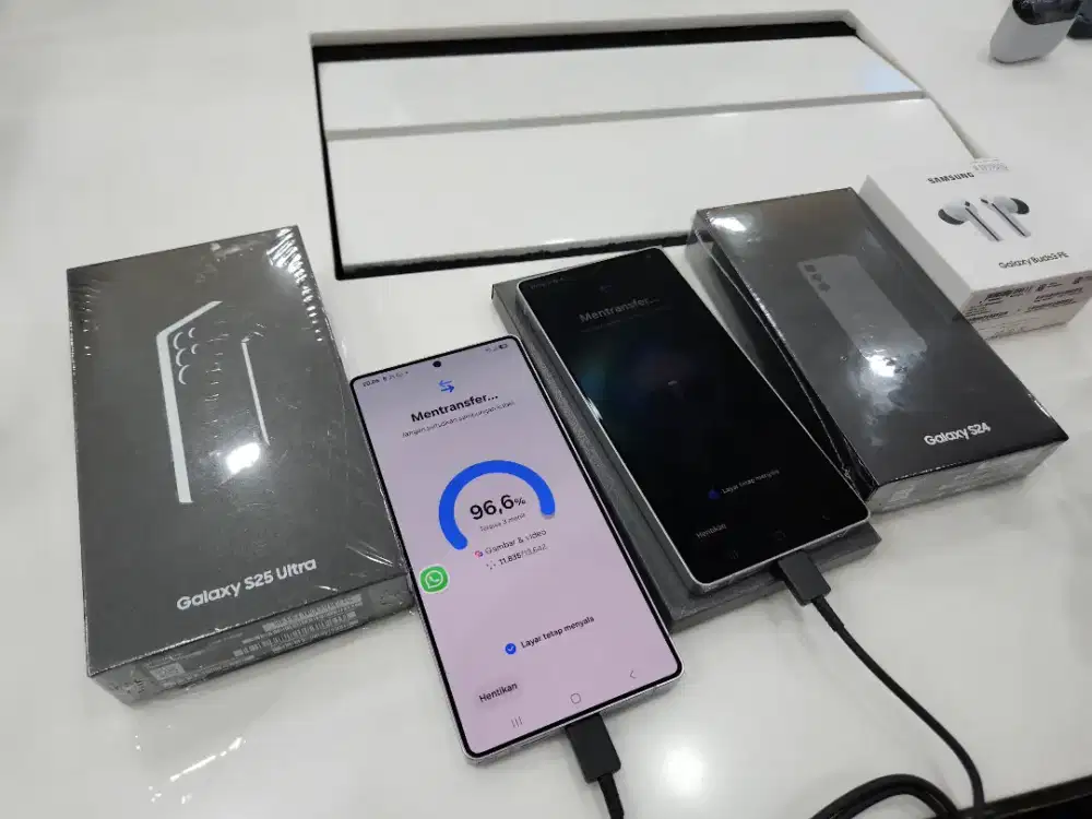 Samsung Galaxy S25 ULTRA