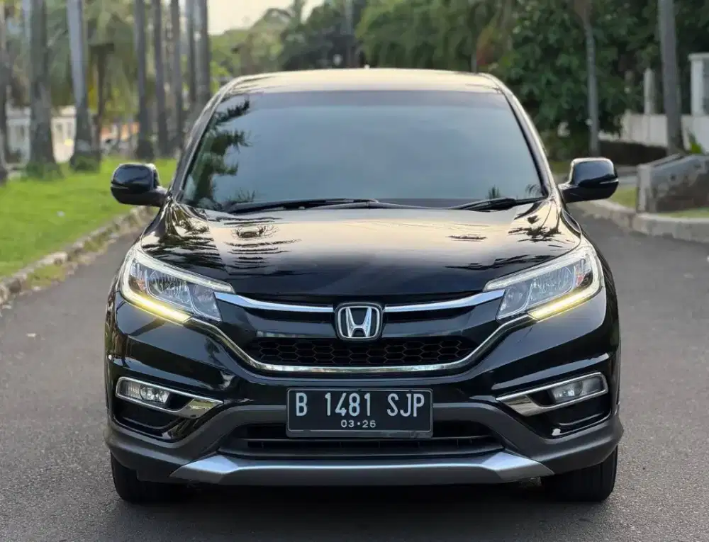 CRV 2.4 AT 2015 Hitam