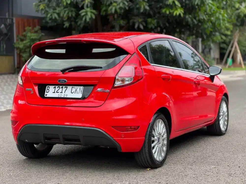 Ford Fiesta Ecoboost 1.0 AT 2014  SIAP PAKAI