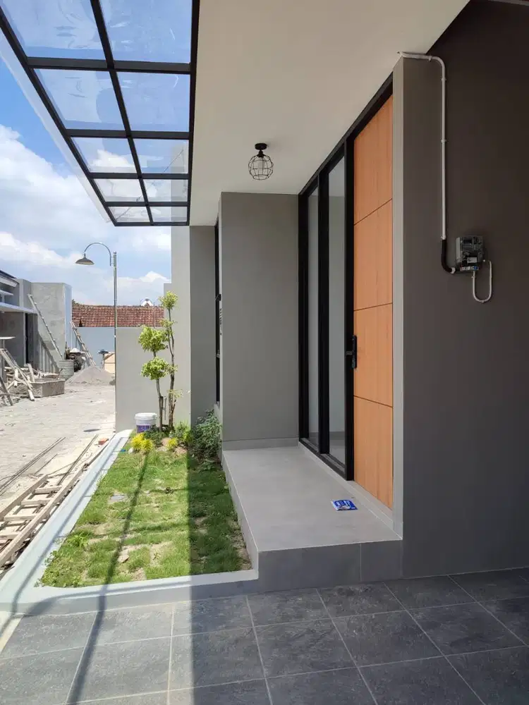 Rumah Siap Huni barat Sleman City Hall Mall